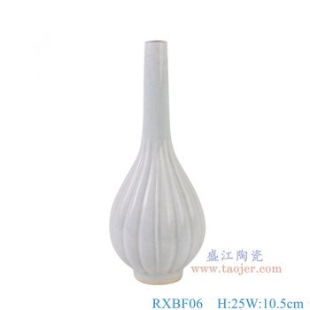 RXBF06 仿宋湖田窑影青瓜楞纹胆瓶 高25直径10.5底径5.5重量0.5KG